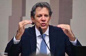 Haddad critica os EUA e propõe a isenção de ir a brasileiros com até US $ 5.000 mensais