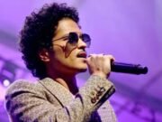 Bar no Brasil ganha momento mágico em 24K com visita de Bruno Mars