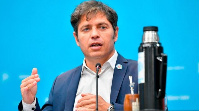 1764166756_kicillof-527817-100622.jpg