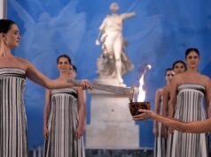 Chama olímpica inicia viagem até os Jogos Olímpicos de Inverno de Milão Cortina