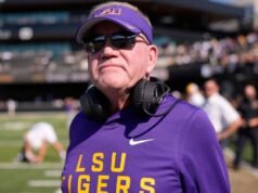 Fontes: LSU demite Brian Kelly sem justa causa, deve aquisição
