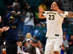 Michigan faz declaração com vitória de 40 pontos contra Gonzaga