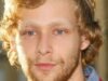 A morte angustiante da estrela de Sons of Anarchy, Johnny Lewis, à medida que detalhes da autópsia emergem