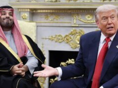 Trump criticou por ‘queimar’ a bússola moral da América ‘até o chão’ ao ‘homenagear’ o príncipe herdeiro saudita