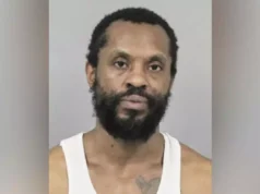 Homem que admitiu ter matado quatro de seus filhos revela que enterrou o quinto na floresta