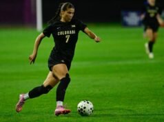 O futebol CU Buffs enfrenta Xavier na segunda rodada do torneio da NCAA