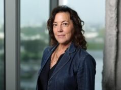 Como Nina Gold lançou ‘Jay Kelly’