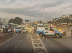 Tiro fecha Avenida Brasil durante operação contra barricadas na Zona Norte do Rio