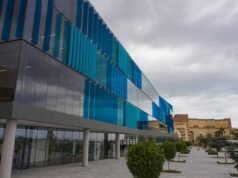 Universidades dos Emirados Árabes Unidos revelam programas de ponta para 2026 para preparar os estudantes para futuras carreiras