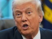 Trump diz que está cancelando todas as ordens executivas que Biden não assinou pessoalmente