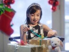 Como gerenciar as expectativas das crianças se você estiver sem dinheiro neste Natal