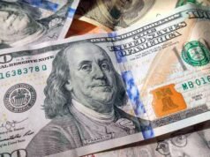 Quanto fechou o dólar azul nesta quinta-feira, 4 de dezembro de 2025