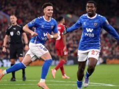 Premier League como aconteceu: Sunderland-Liverpool termina empatado, Leeds surpreende o Chelsea