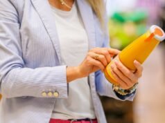 O suco de fruta comum que pode controlar a pressão arterial e acalmar a inflamação