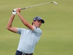 Elvis Smylie lidera o ataque enquanto estrelas australianas disparam no Royal Melbourne