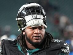 Fontes: Eagles DT Carter sai para MNF após procedimentos no ombro