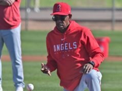 Ex-técnico do Angels, Washington, juntando-se ao Giants como técnico de campo