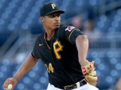 Piratas enviam Johan Oviedo para o Red Sox em uma troca de cinco jogadores