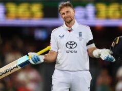 Capitão da Inglaterra finalmente quebra a seca do Ashes na Austrália