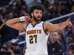 Jamal Murray marca 52 pontos com torção no tornozelo, Nuggets vence Pacers