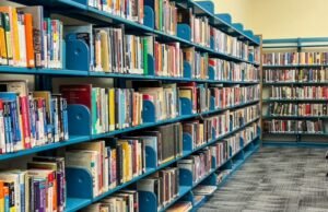 Subsídios de biblioteca restaurados após ordem judicial