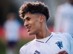 JJ Gabriel envia mensagem após encontro com Sir Alex Ferguson durante Man Utd x West Ham