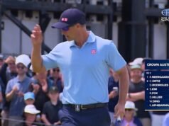 Scott abre com um passarinho