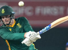 A invencibilidade de Corbin Bosch em 29 corridas ajuda a África do Sul a vencer por quatro postigos