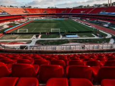 Oposição pede destituição do presidente de São Paulo